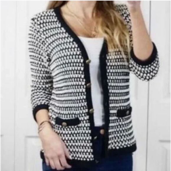 Cabi #868 Coco Knit Cardigan Black White Button Front Classic Preppy Size Medium - Picture 1 of 6